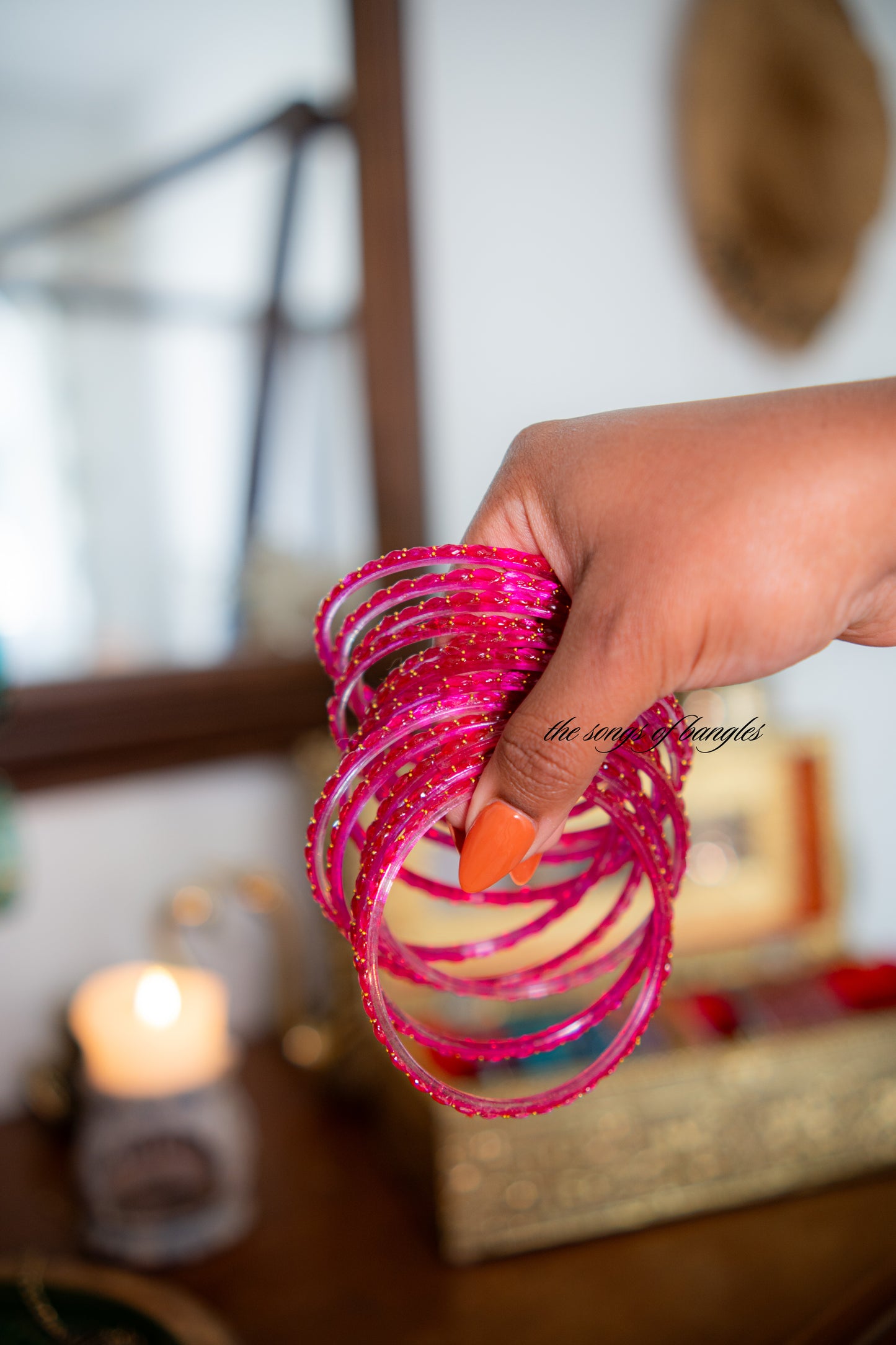 "Raani" Golddrop Glass Bangles