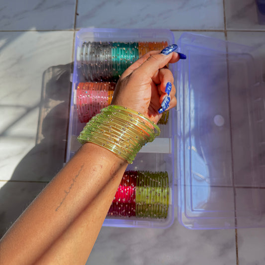 "Morning Dew" 3 Stone Glass Bangles