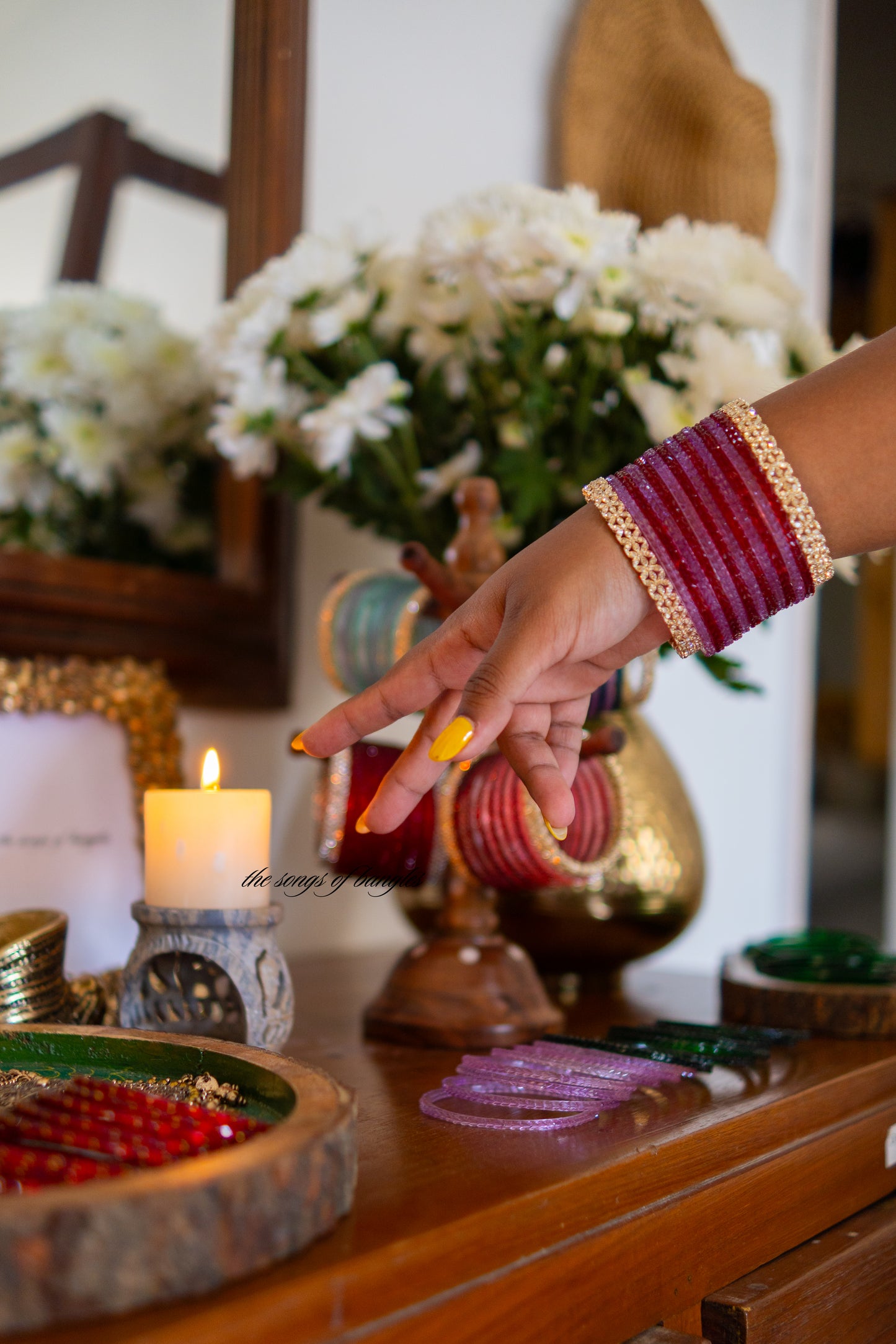"Candycane" Heartdrop Glass Bangles in Red & Pink