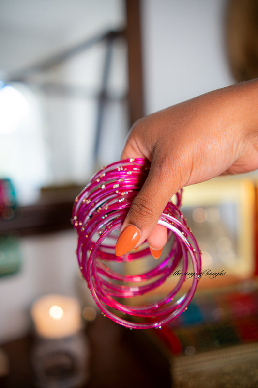 "Queen of Hearts" 3 Stone Glass Bangles
