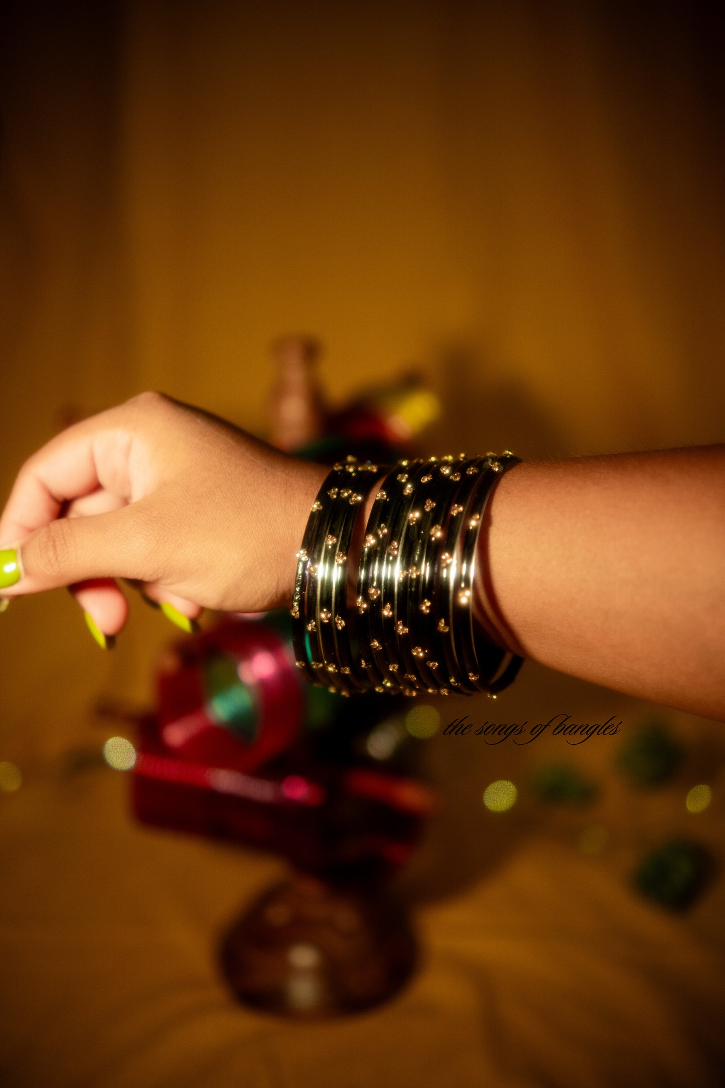 "Charcoal" 3 Stone Glass Bangles