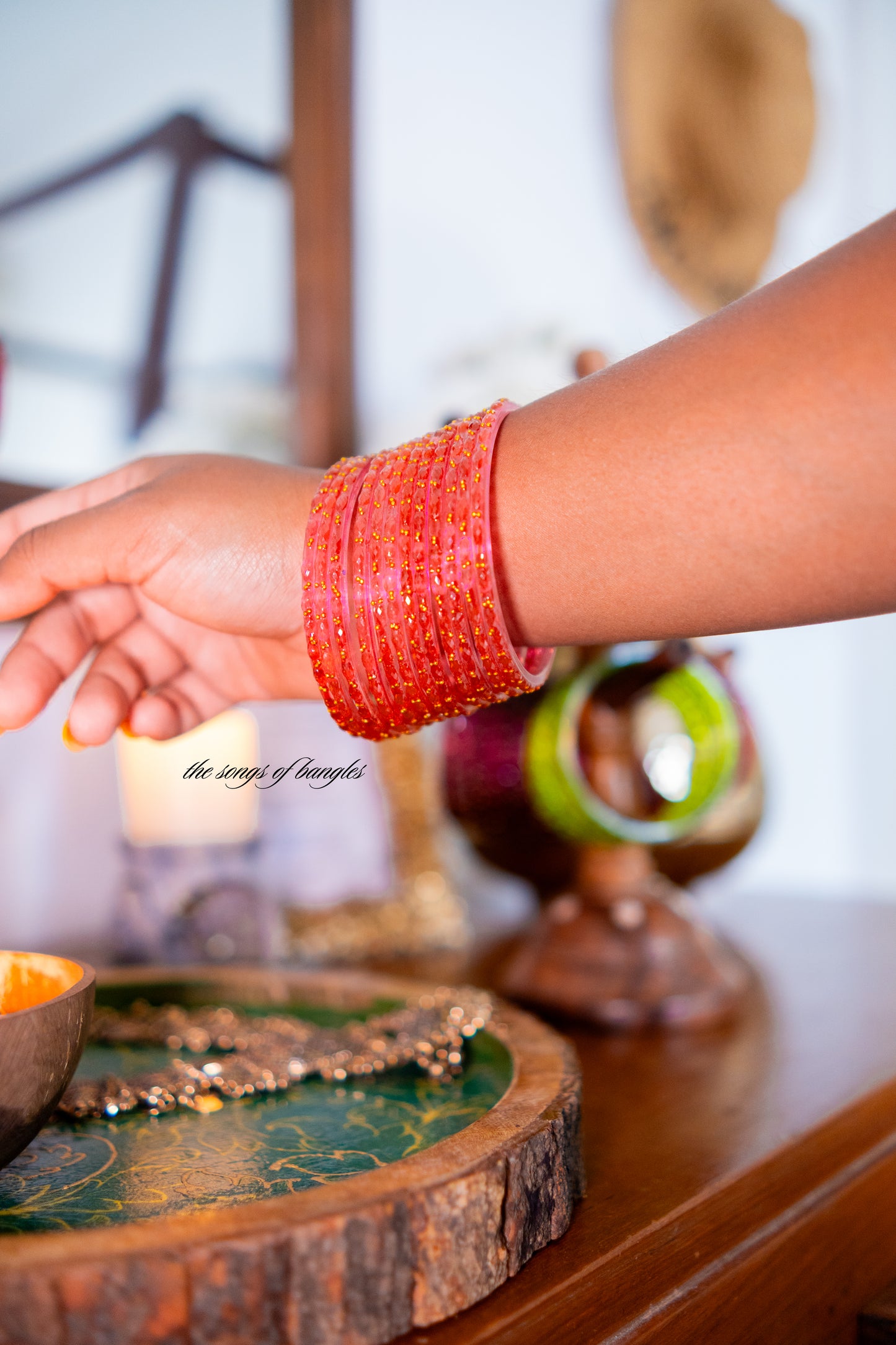 "Peachy" Gold Dewdrop Glass Bangles
