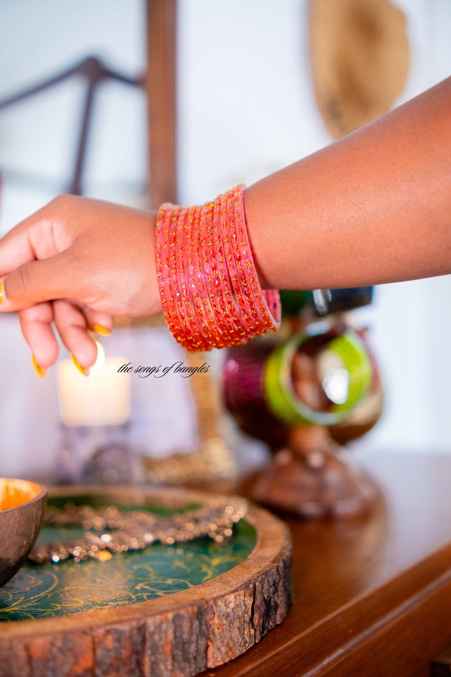 "Peachy" Gold Dewdrop Glass Bangles