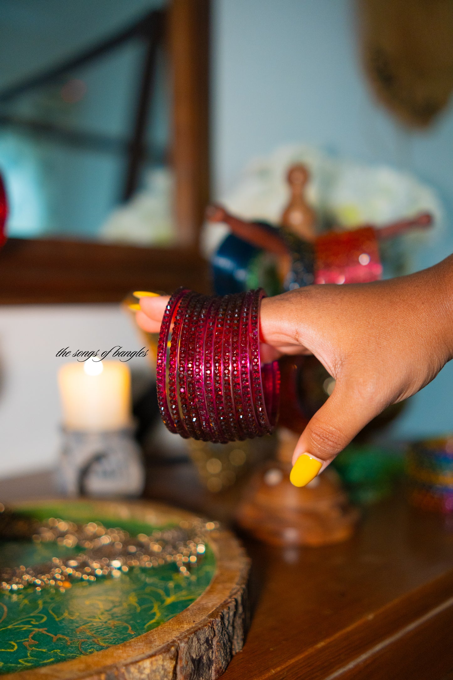 "Wine" Raindrop Glass Bangles
