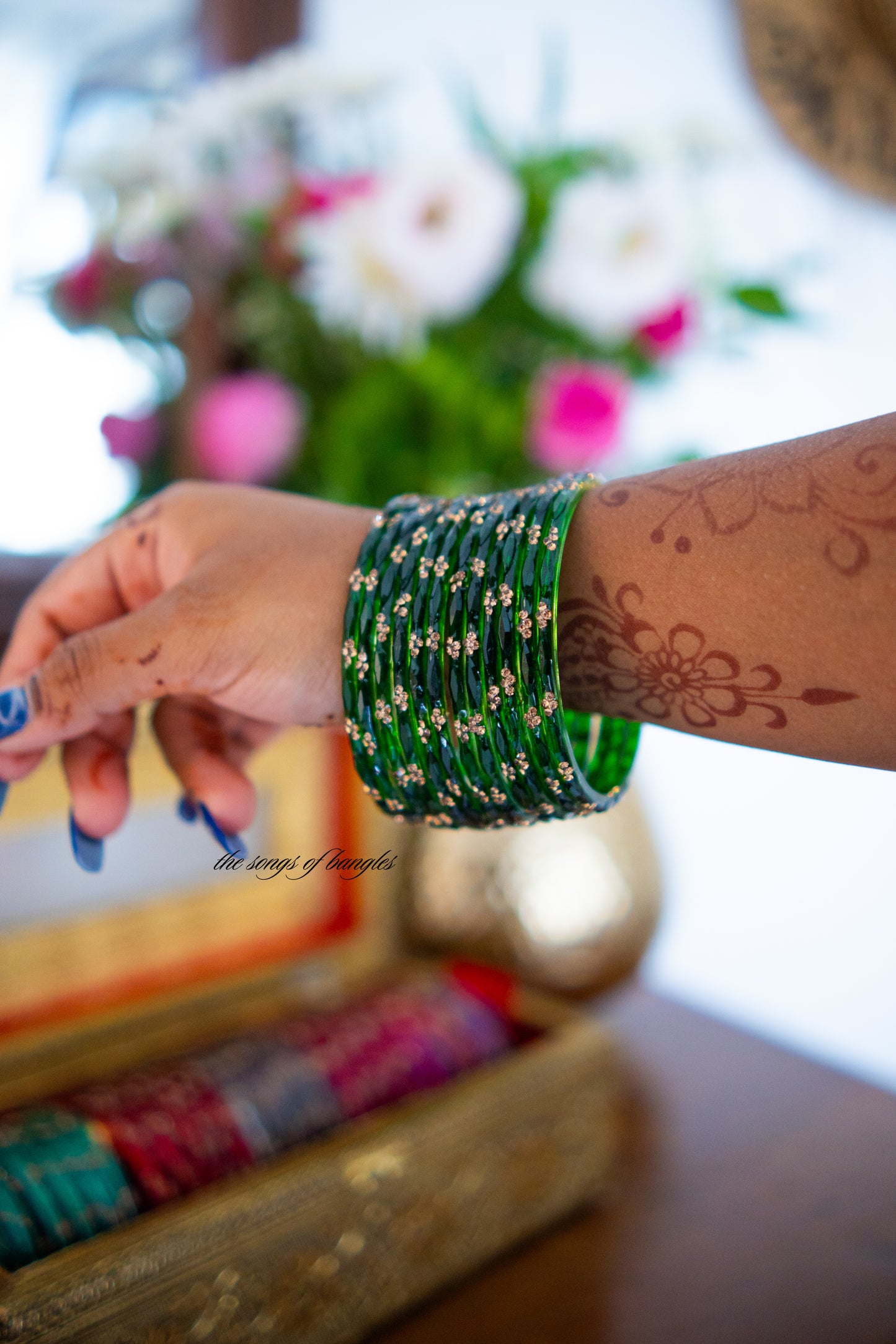 "Green" Stone Dotted Glass Bangles