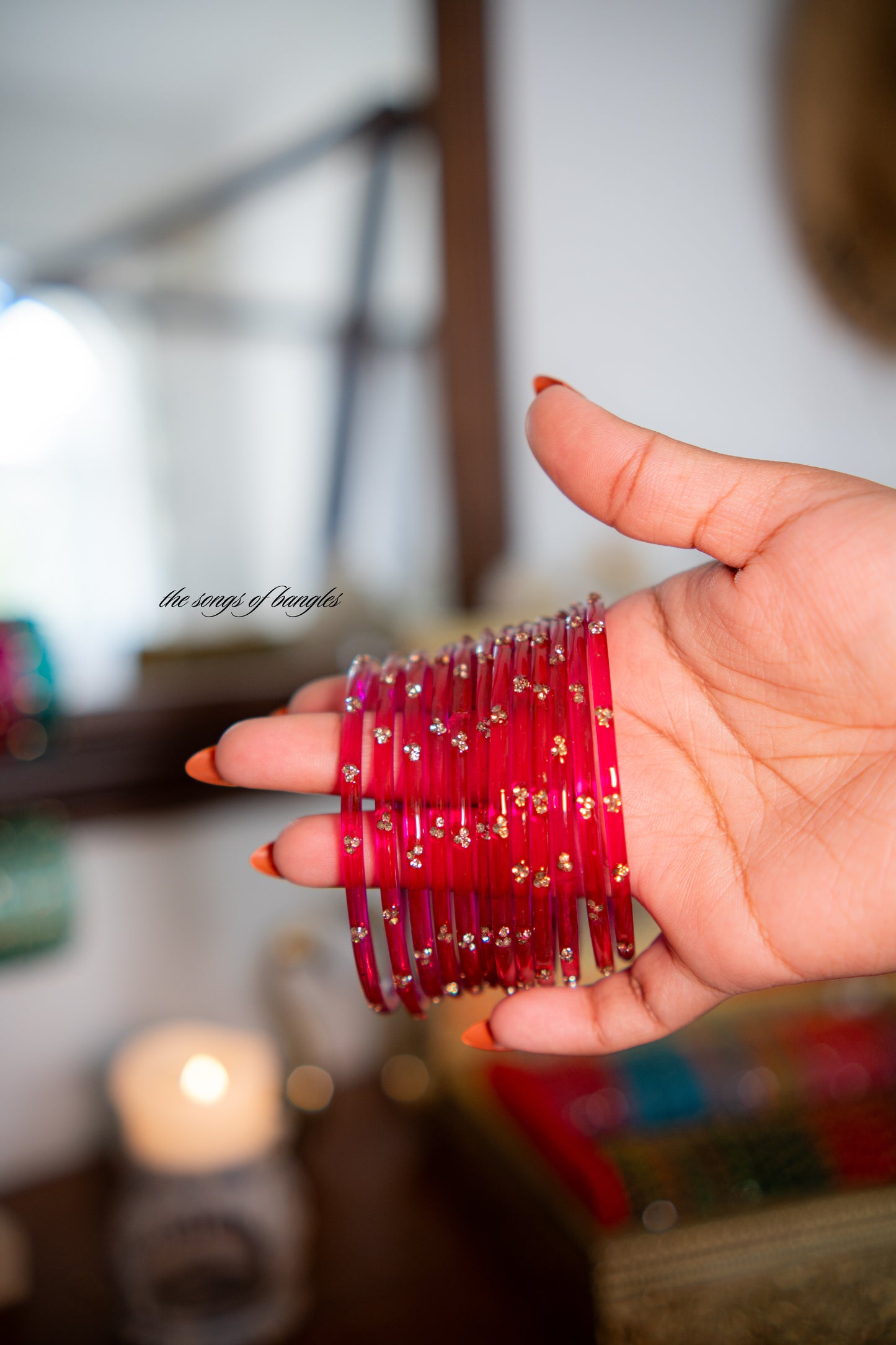 "Queen of Hearts" 3 Stone Glass Bangles