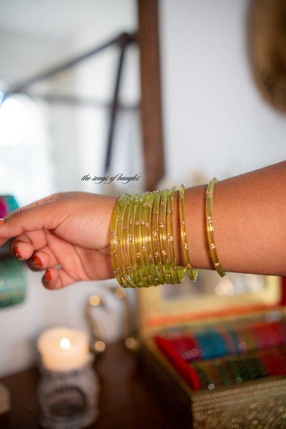 "Deep Forest" 3 Stone Glass Bangles